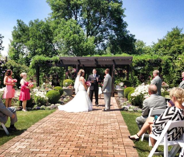 1004762_10151820626669673_1146404392_n